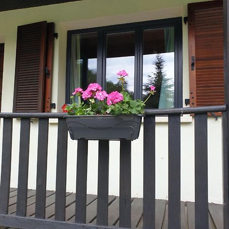 Chalet De Luve Vireux-Wallerand Rum bild